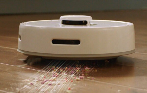 SwitchBot Mini Robot Vacuum K10+ - Image 3